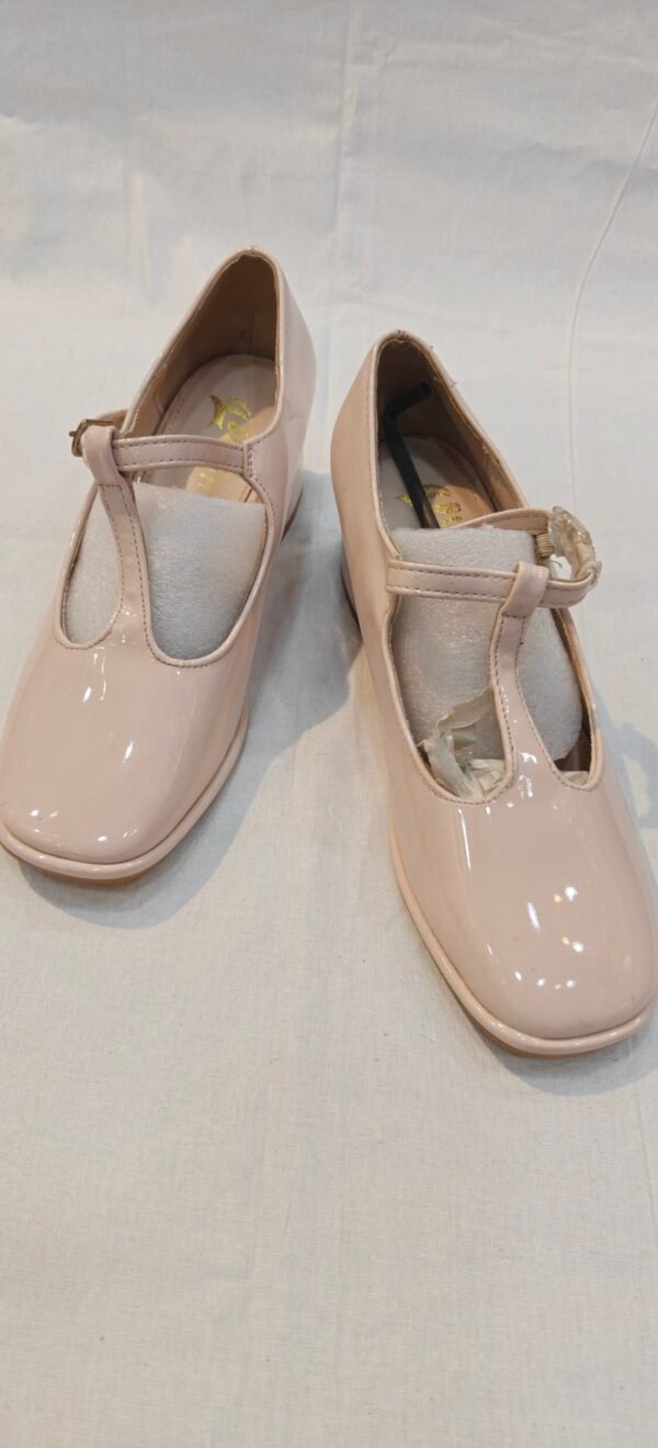 Women's Glossy Patent T-Strap Block Heel Bellies – Beige Cream (Imported & Durable)